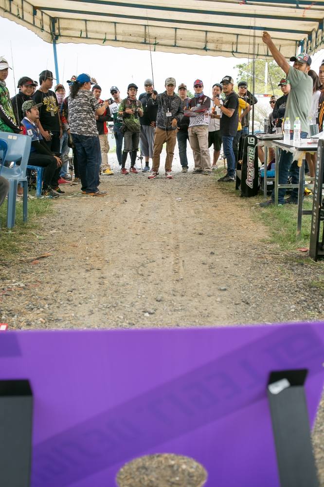 [center]เริ่มเล่นเกมส์สนุกๆจาก คุณ ตุ้มก่อนเลย[/center]