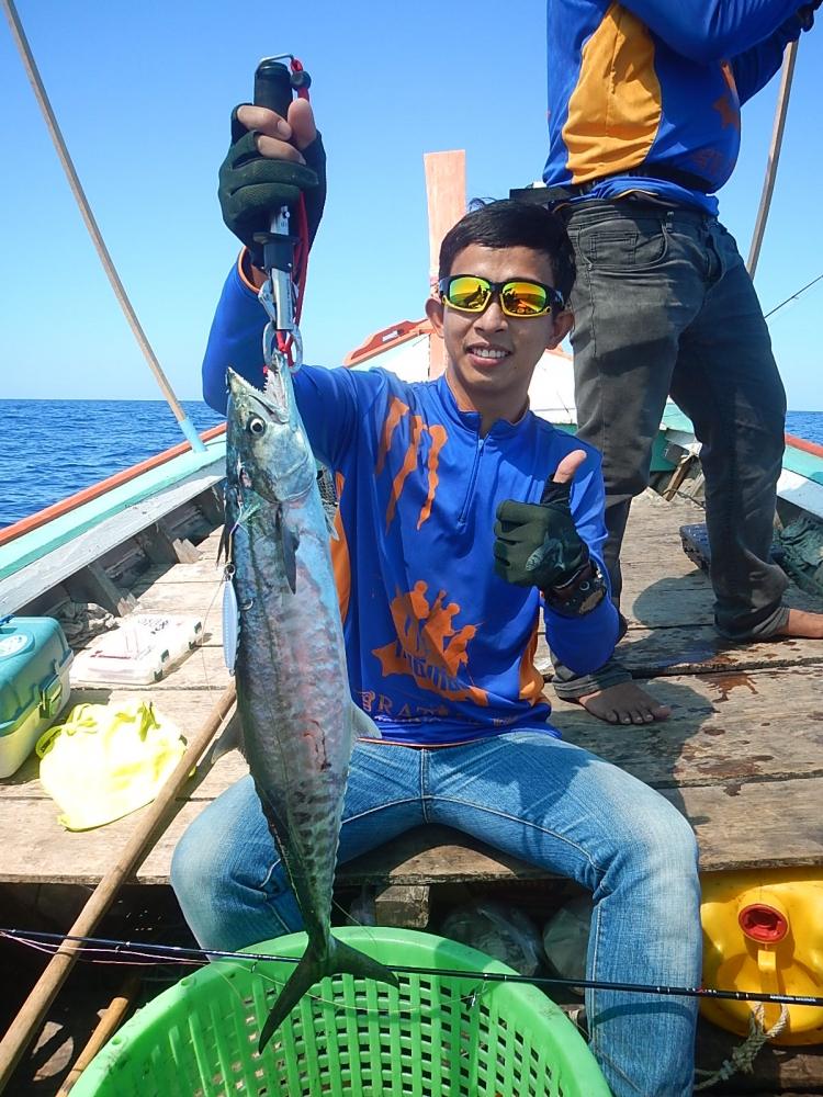 
 [center]พอทุกอย่างลงตัว เรือก็เดินเครื่องออกสู้สมรภูมิ 
แต่ก่อนถึงนั้นมันมีเวลาให้พวกเราได้นั่งเ