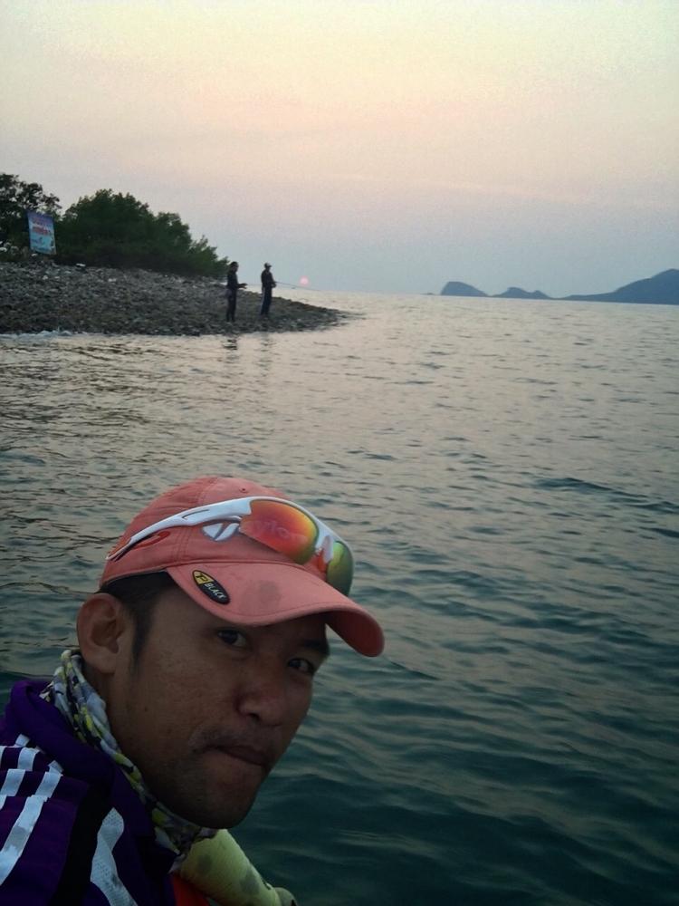 

น้าก้องรอบนเรือครับน้ำพัดแรงเซลฟี่มาให้ :cheer: