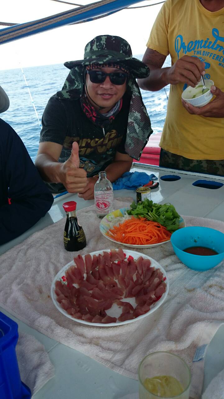 บอกว่าเยี่ยมเลยครับสำหรับเรือเนตรวารี เรื่องบริการ ไต๋ระที่ขยันมุ่งมั่นมากครับ