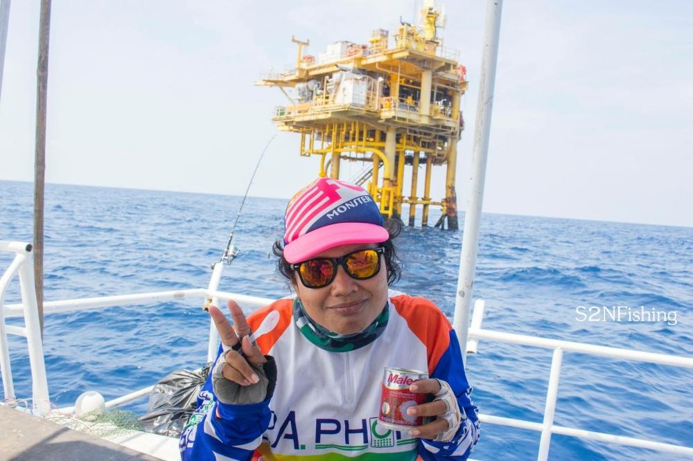 เจ้เตียม สามชุก100 ปี เป็นผู้หญิงคนเดียวของทีมS2N 