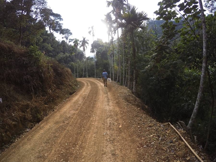 

 [b][center]ลงเบ็ดเสร็จขึ้นเขากลับบ้าน[/center][/b]

 [center]:grin: :grin: :grin: :grin: :gri