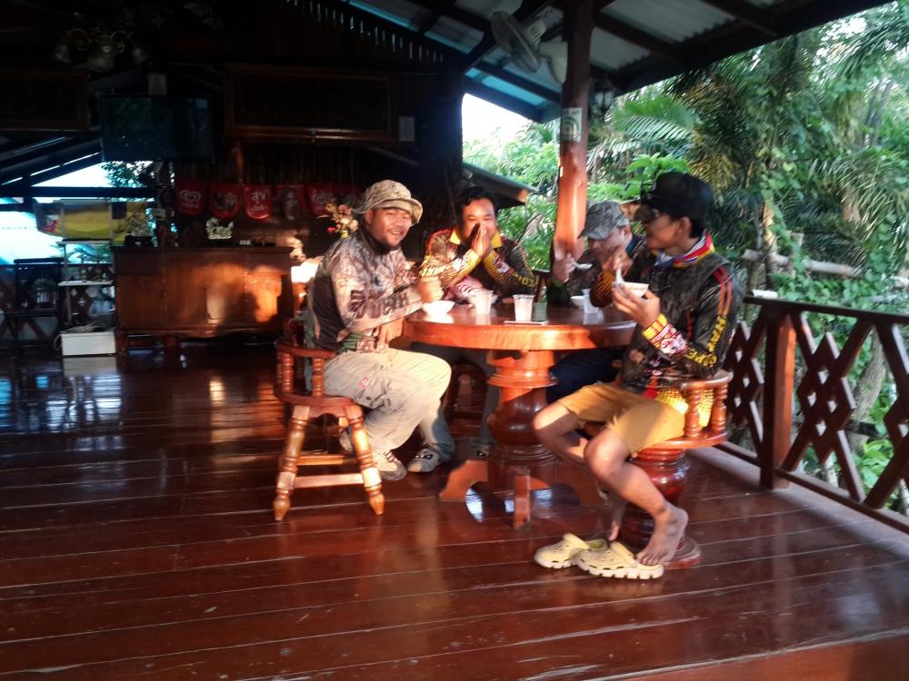 สมาชิก ฅนค้นคันก็มาครับ :cheer: :cheer: :cheer: