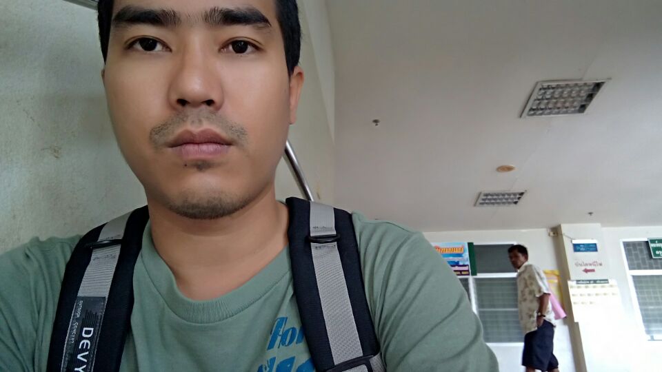  [center]ในทริปนี้มีคนอดไป 2 คนครับ คือตัวผมเอง(ปู ADMINของกลุ่มครับ)[/center]
[center]โฉมหน้าของผม