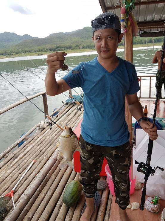 น้าม่อนรางน้ำ