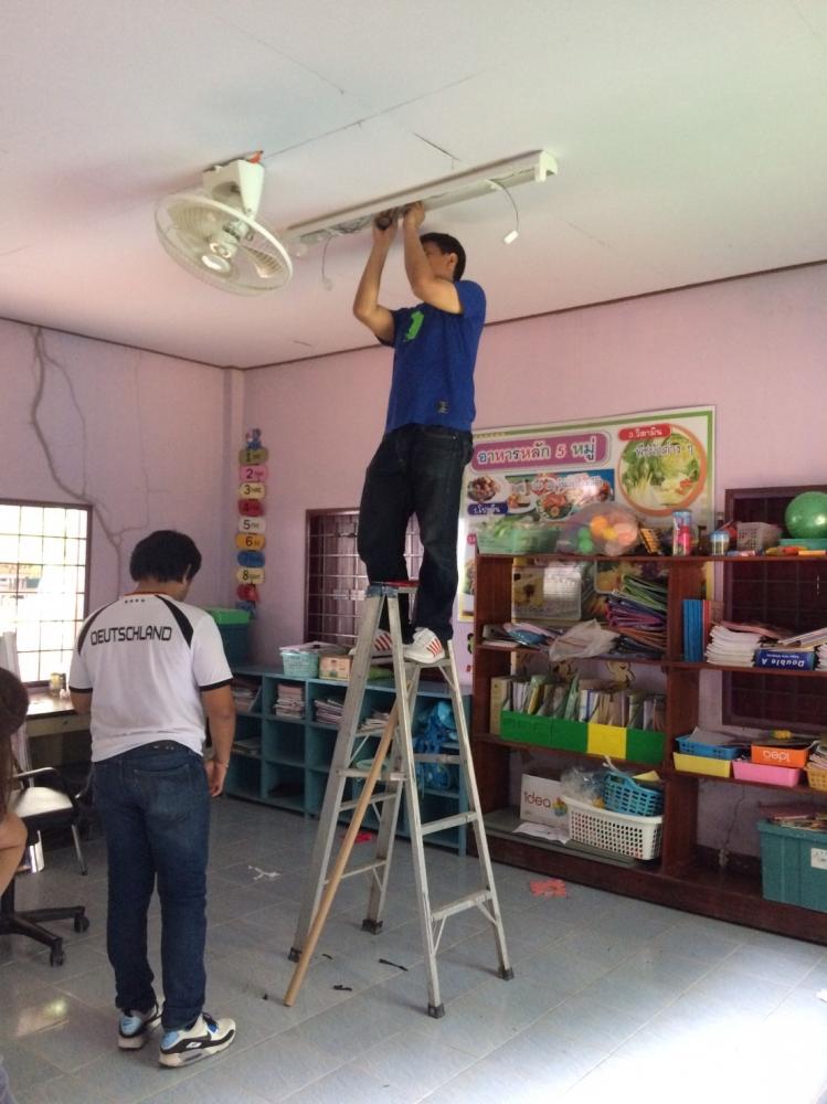  :grin: :grin: :grin: :grin: :grin: :grin: :grin: ใครกันหว่า(จำไม่ได้) หัวหน้างานกับลูกชายครับน้าๆป้