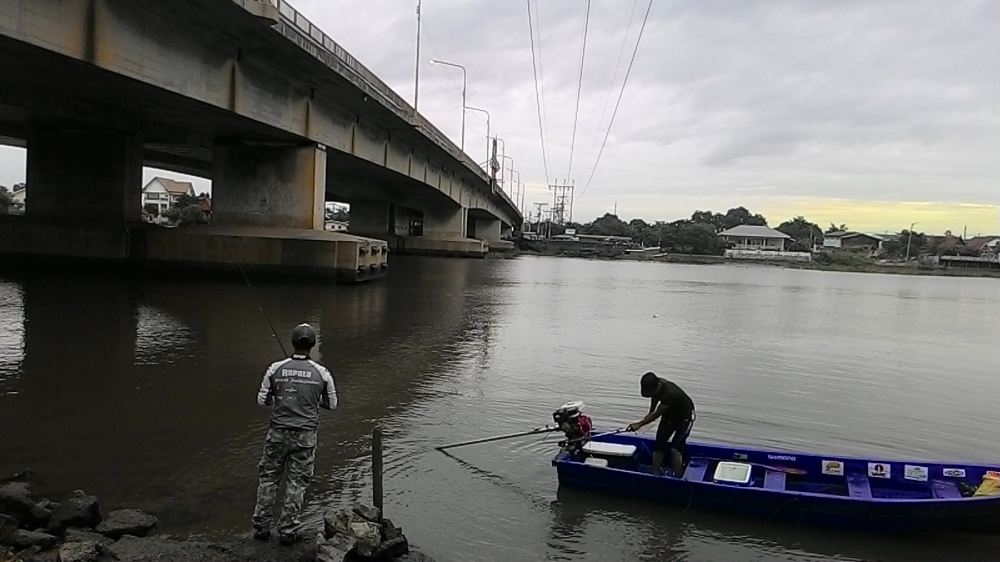 ภาพก่อนลงเรือ