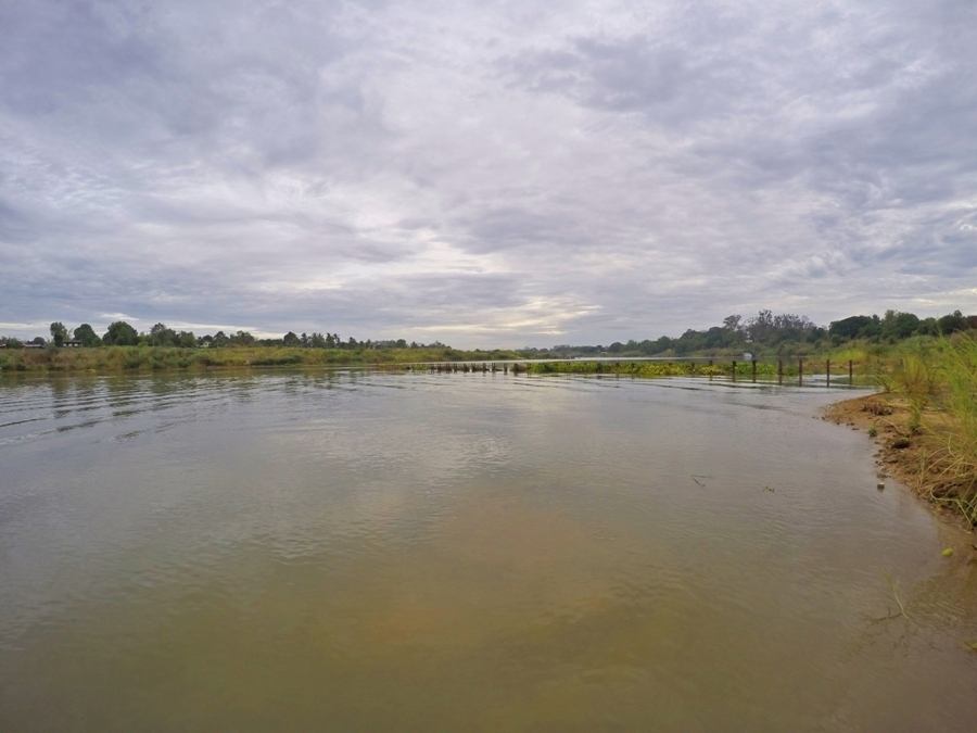 

 [b][center]ขับเรือยิงตรงยาวมาหมายหัวรอที่สิงบุรี[/center][/b]


 [center]:grin: :grin: :grin