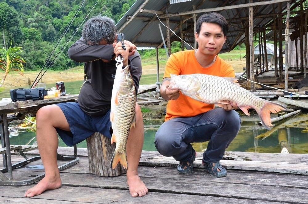 น้าก๊อปกับกะสูบไซร์ที่เชือดพี่โปรอ่ำด้วยน้ำหนักปลาเพียงนิดเดียว :laughing: