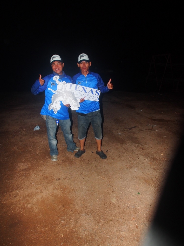 อาจารย์ดวง&น้องสด 
 :cheer: :cheer: :cheer: :cheer: :cheer: