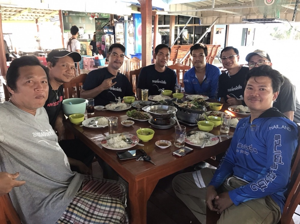 ขอลากันด้วยภาพนี้เลยนะครับ
 เป็นอีกทริปที่สดซื่นสุดๆ
 ขอบคุณกลุ่มรวมเพื่อนทุกคนที่ไปรวมทริปสนุกด้ว