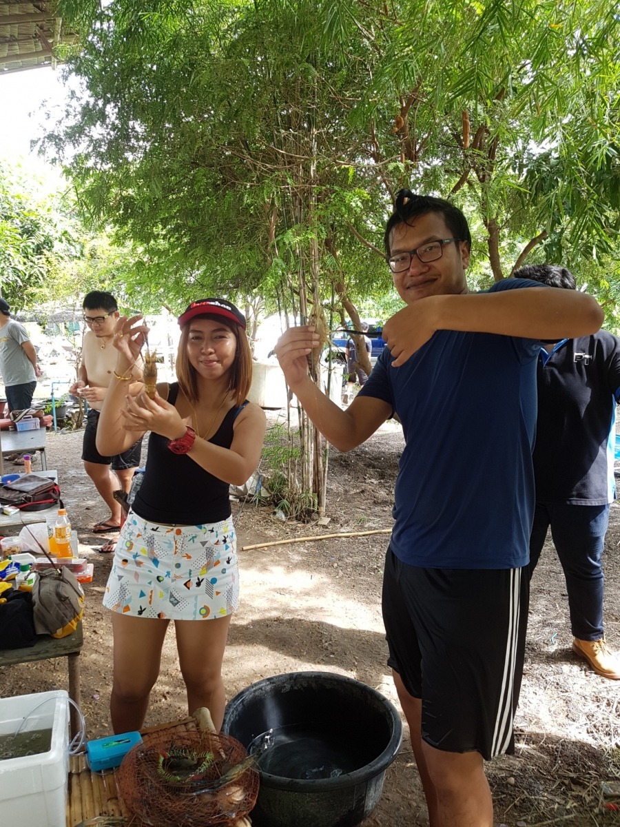 สองคนนี้ ได้เป็นกะละมังเลยครับ