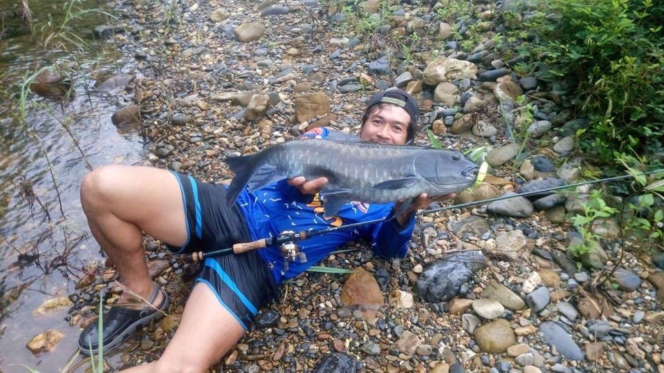 ส่วนผม สายแฉะ เปียก น้ำกัดเท้า
ประจำอยู่ในส่วน Blue Mahseer Fishing
เน้นเดินลุยน้ำ ล่องแก่ง ล่องเร