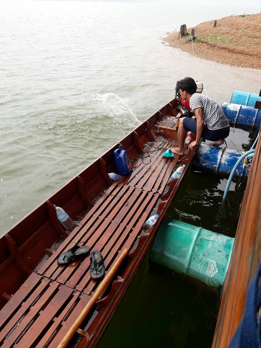 เจอฝนต้อนรับเย็นชุ่มช่ำคับ