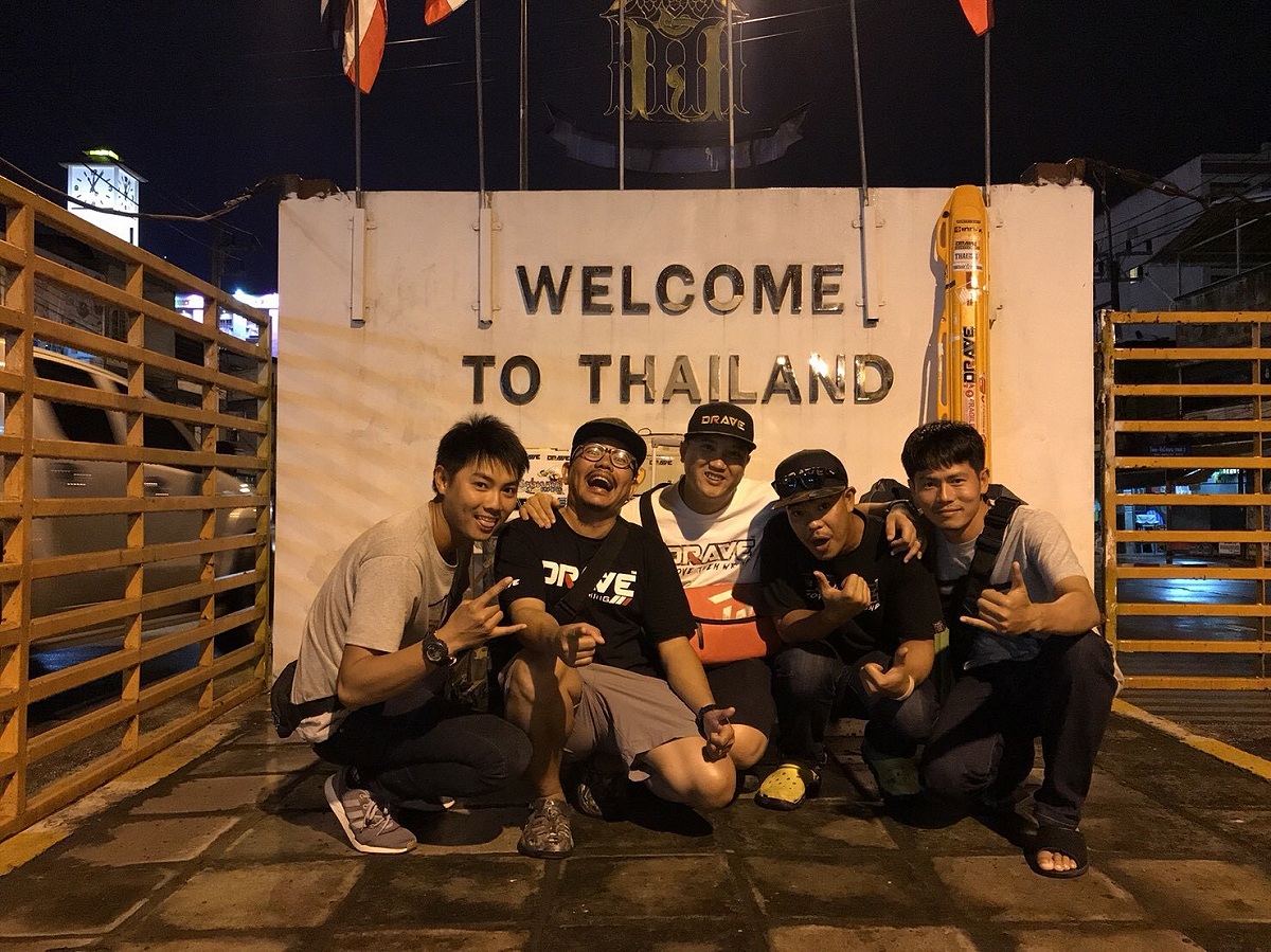 และแล้วก็รอดกลับถึงไทยจนได้โดยสวัสดิภาพครับ 

และขอลาไปด้วยภาพนี้เลยนะครับ ทริปหน้าเจอกันใหม่ครับ