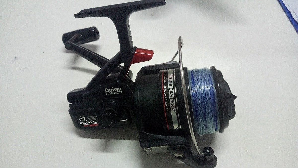 สอบถาม Daiwa carbon tobi caster st-3000