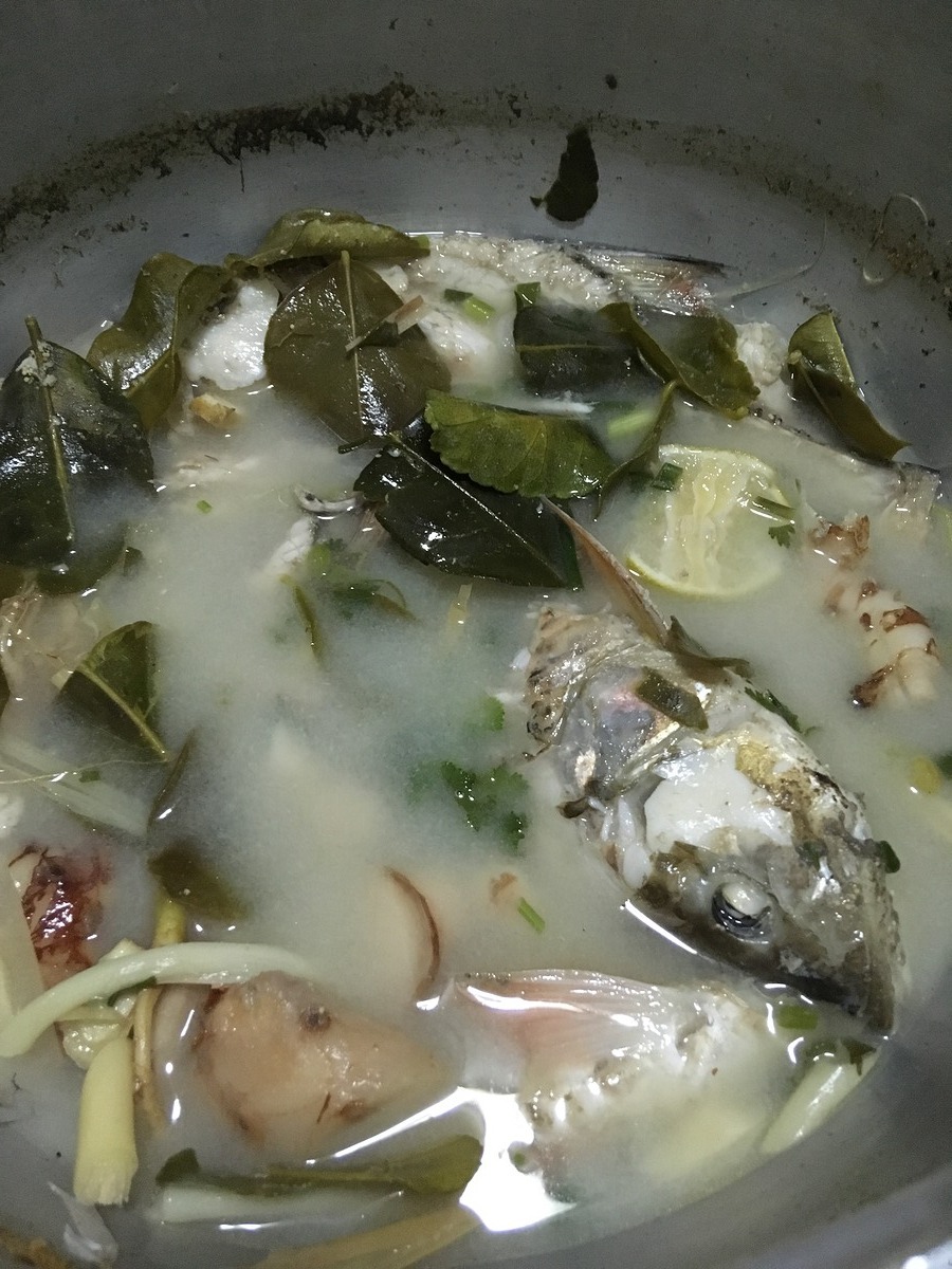 ต้มซดน้ำแซ่บๆ