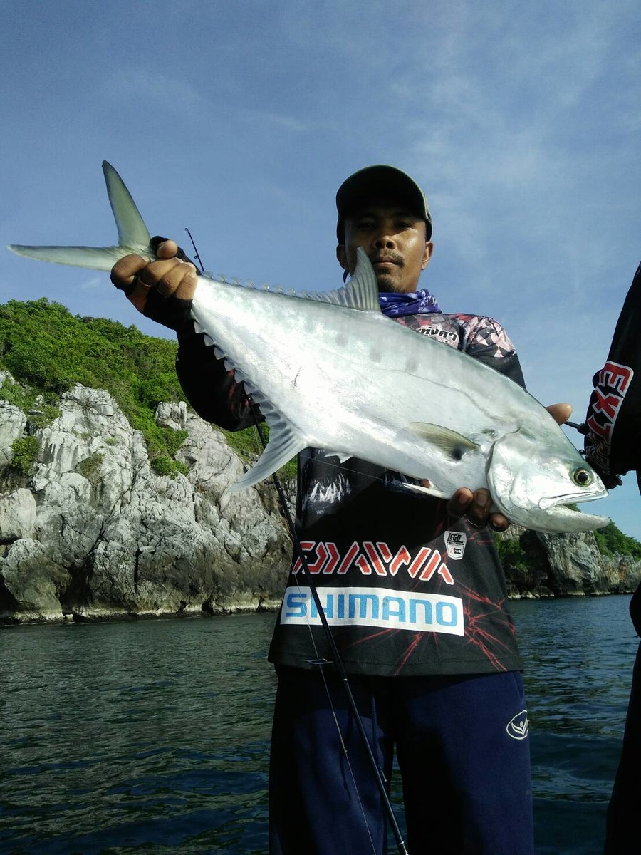 ด้านหลังเรือก็ตัวสวยๆ :grin: