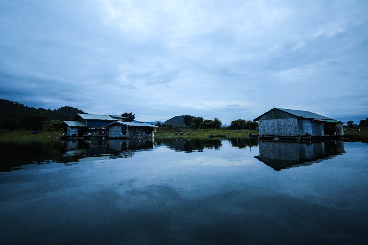 

 [center][b]เช้าวันใหม่กับการสูดอากาศเข้าอย่างเต็มปอด

กลิ่นไอธรรมชาติ สรรสร้างความมีชีวิตชีวา