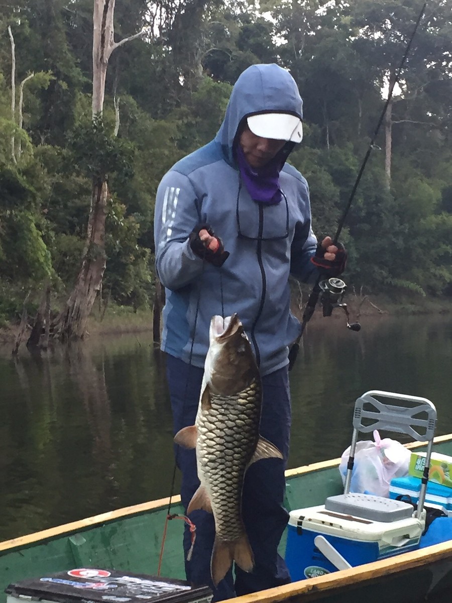 


 [b]... Special Frame ... 

Credit : เสี่ยเกือง ปากเซ & The Big One Hampala barb 5 kg [/b]
