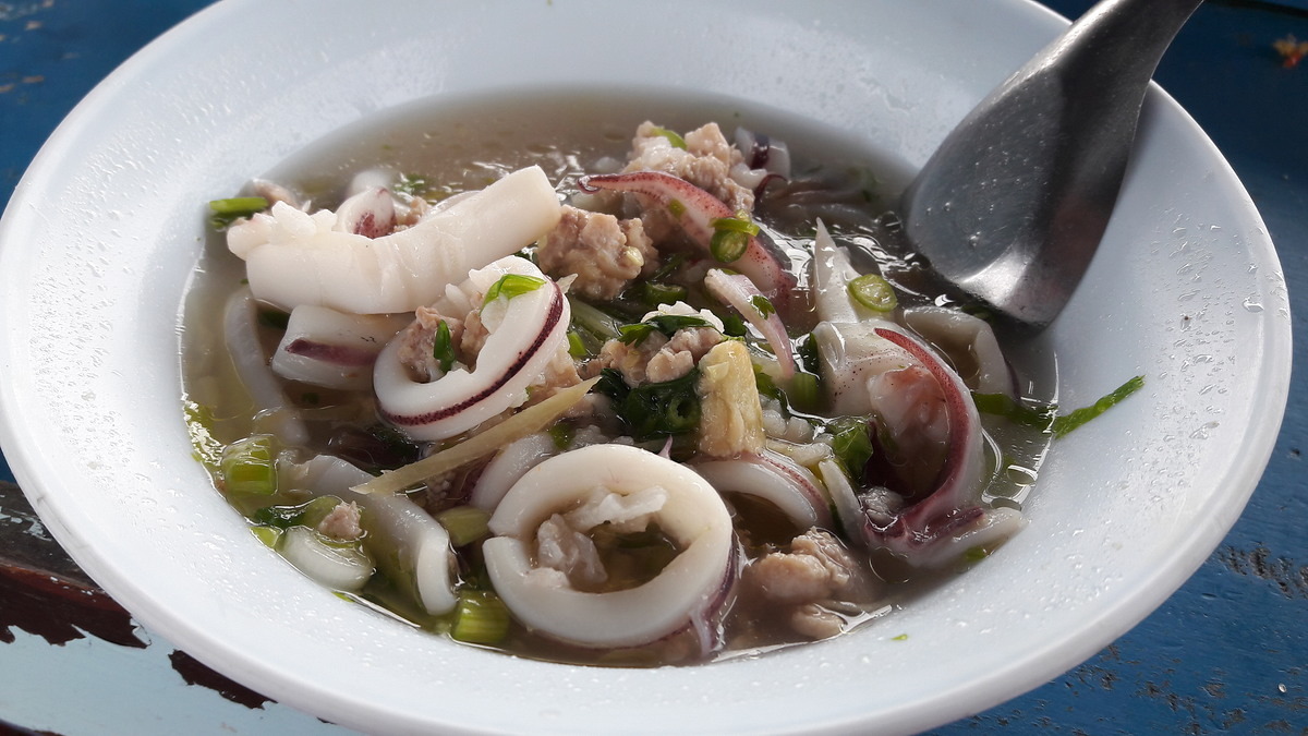 .................เหตุการณ์ต่างๆสงบลง ปลาหยุดกิน วงข้าวกระจายเลยพากันหยุดกินเช่นกัน

            ..