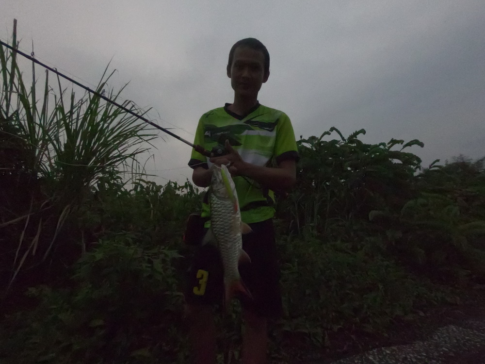 
น้องที่มาตกด้วยกันก็ได้กับ BMC 100 F Northcraft  :cheer: :cheer: :cheer: :cheer: :cheer: