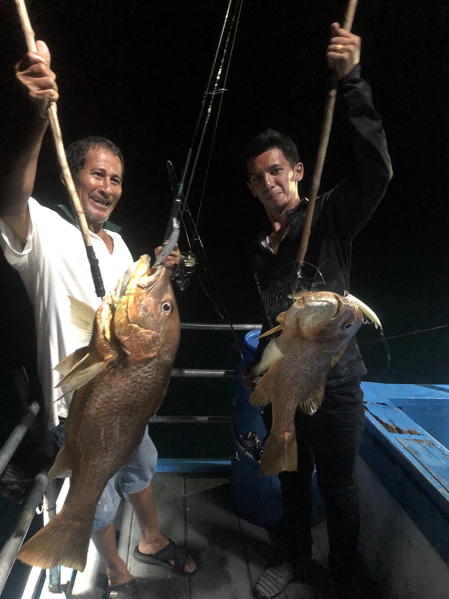 พี่ตี๋ จุ่มโพ กับ น้าพัด หาดใหญ่มาพร้อมกันเป็นคู่ๆ กัดดุรอบลำเรือ งานแคสคืนส่งท้าย:cheer: :cheer: