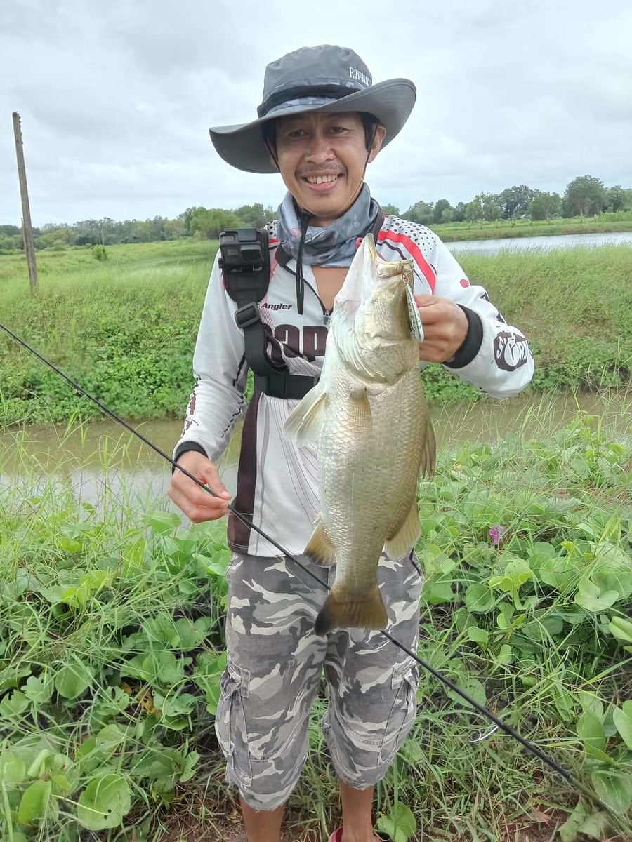กับผลงานเล็กๆ​ Rapala​ v​ blade​  :cheer: :cheer: :cheer: :cheer: 