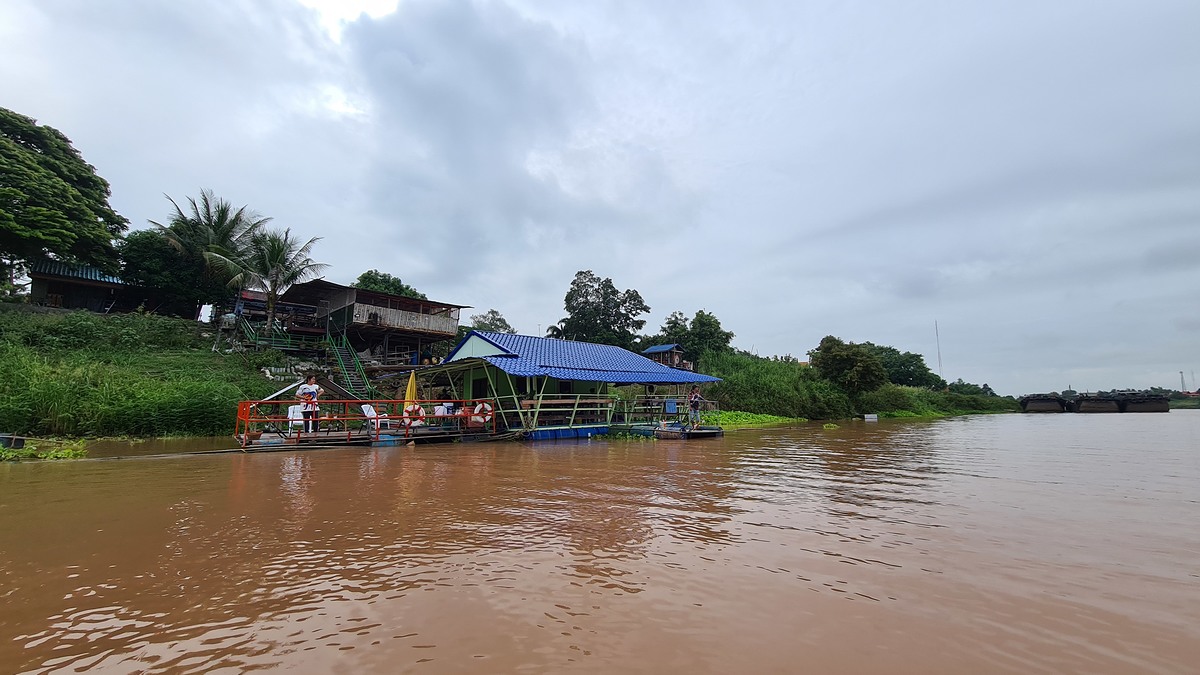 โดยรวมของแพประมาณนี้