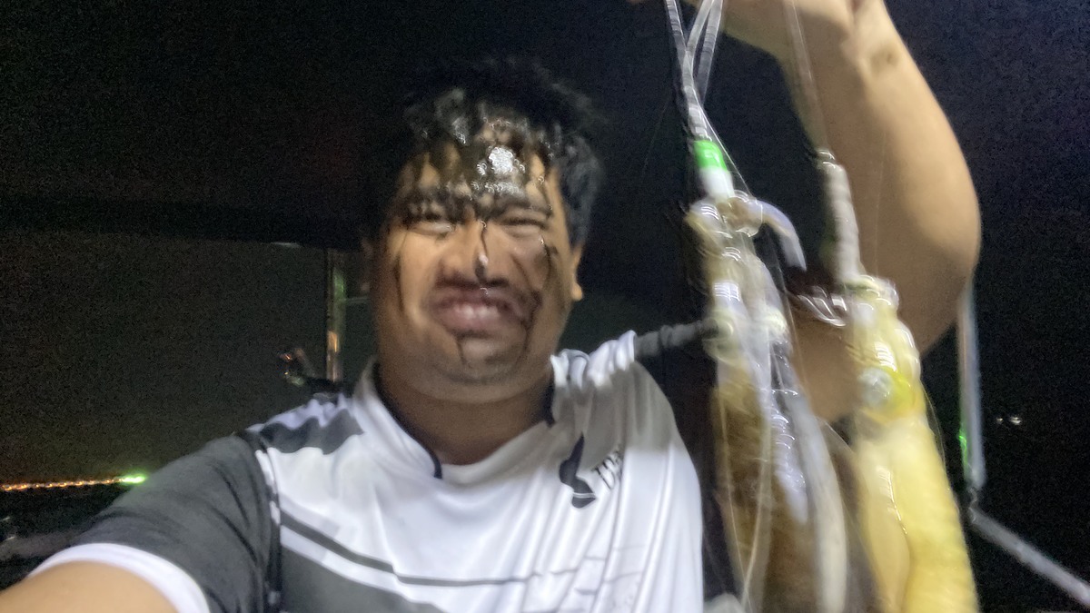 บางครั้งออกมานอนทะเลคนเดียวก็เพลิ
