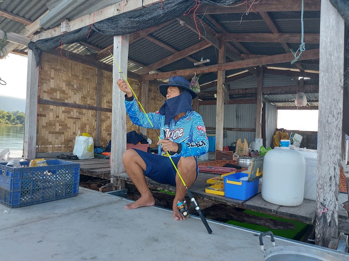 เงียบไปพักใหญ่ๆครับ หาอะไรให้บ่าวเ