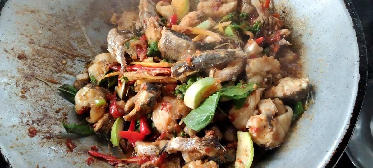 ตักข้าวด่วนเลยครับ เห็นแล้วหิวเลย  :