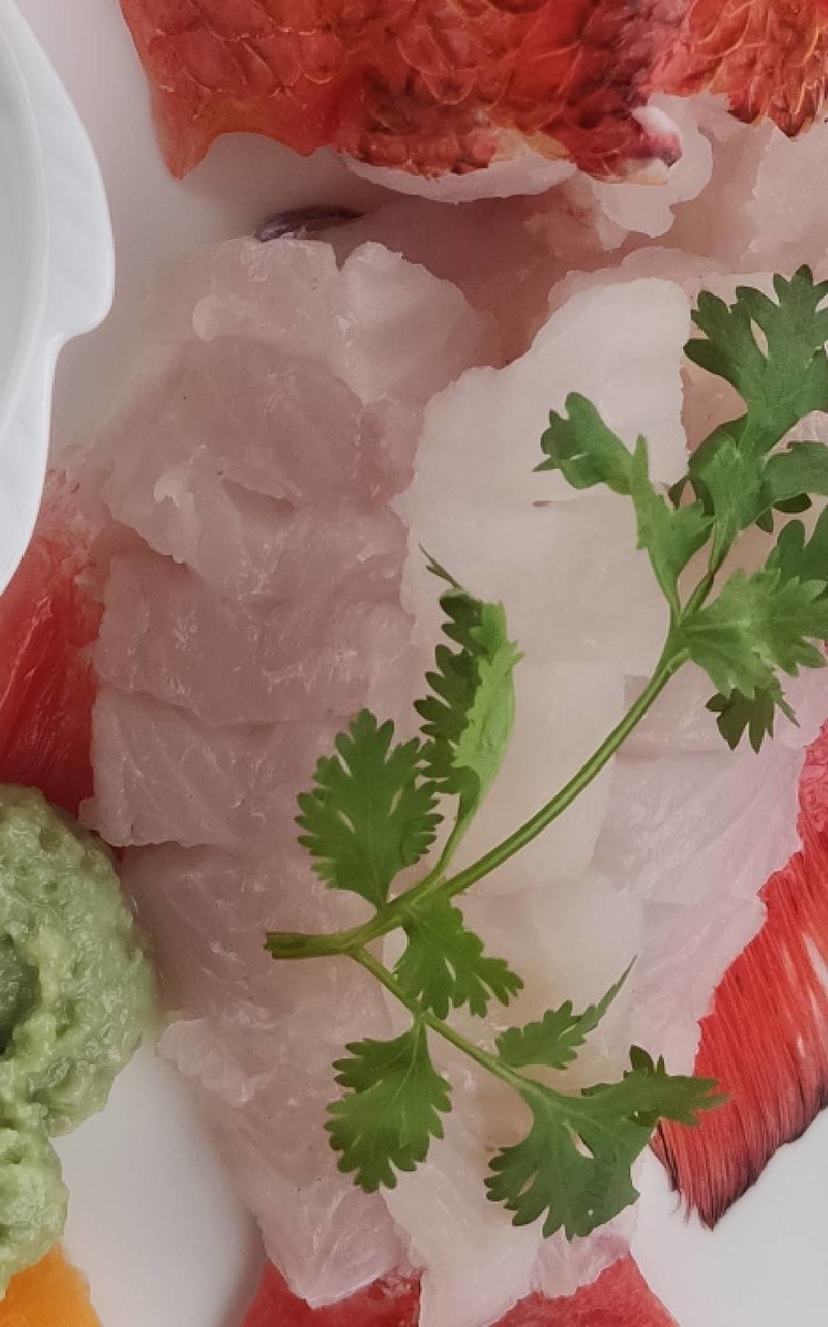 ซูมเนื้อใกล้ๆ  สีสวยงามทีเดียว  :umh: :umh: 