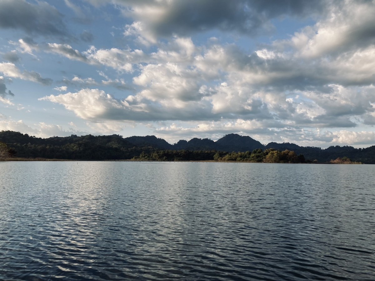  [center]เวลาล่วงเลยมากระทั่งเย็นครับ ไต