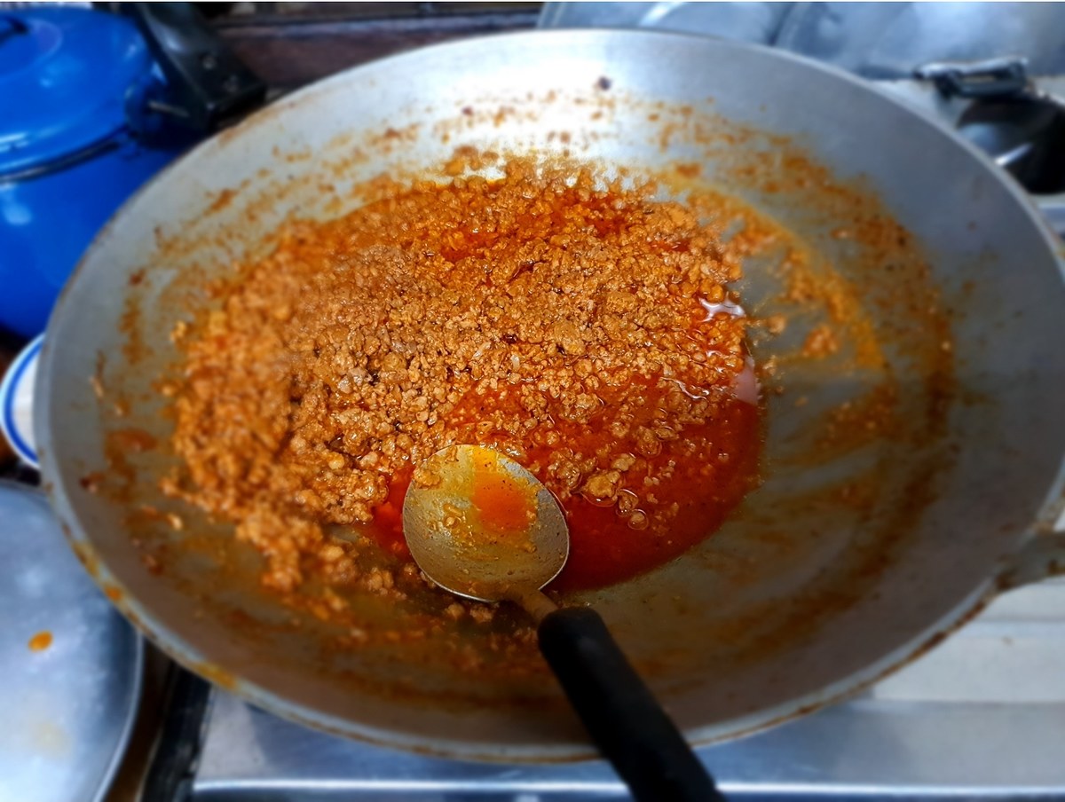  [b]มีกินไปหลายมื้อเลย อร่อยสุดๆ ครับ[