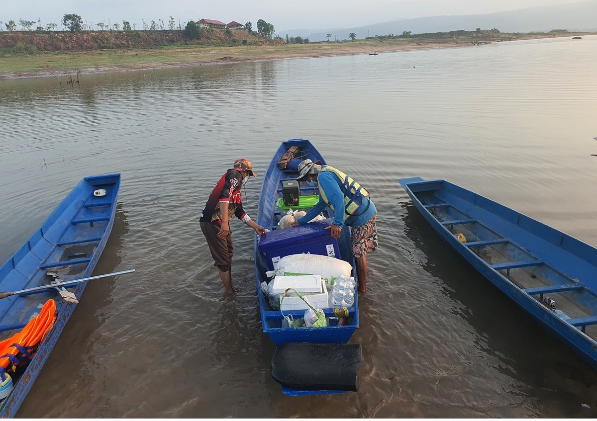  [b]เกรงใจเรือมากๆ ขนมาน้อยแล้วนะครั