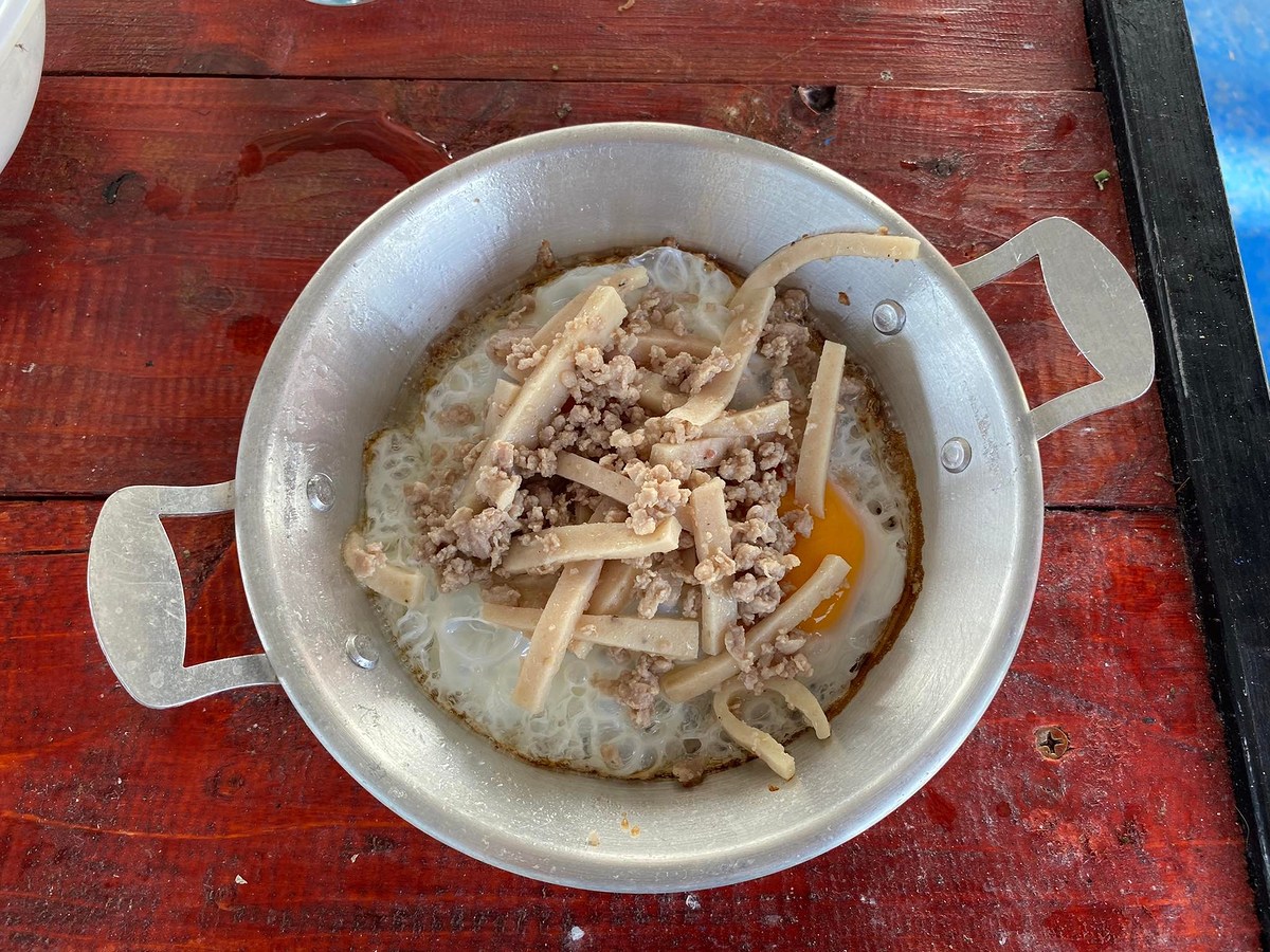  [b]หน้าตาน่ากินใส่ซอสมะเขือหน่อยอร่