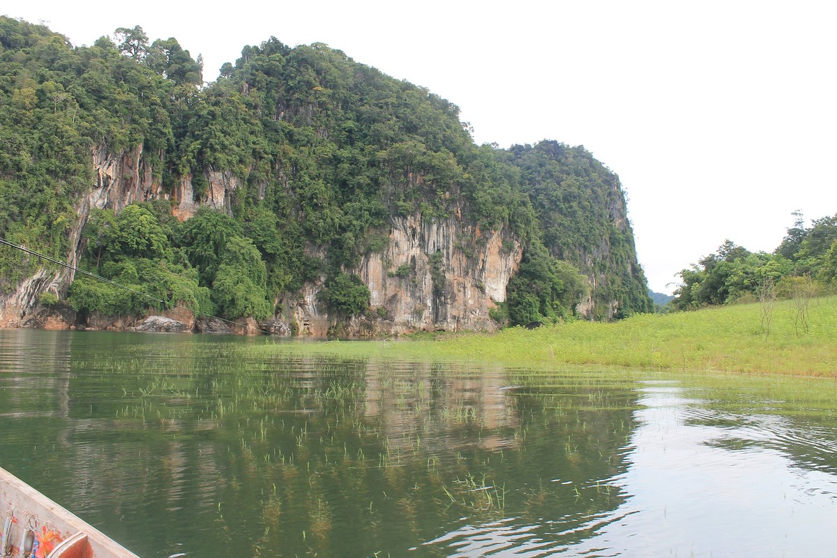 นั่งเรือมาได้สักพักหมายกระสูบที่ว