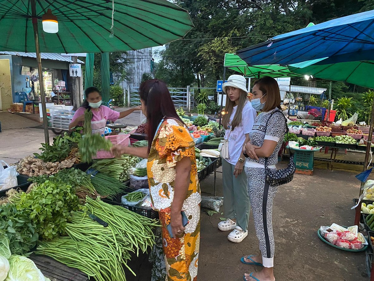  [b]ปล่อยทีมแม่ครัวจัดการไปครับทริบน