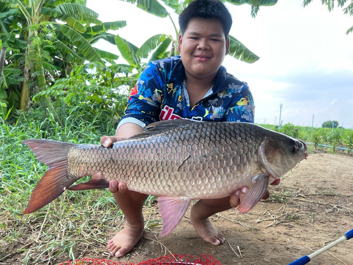 ทุกครั้งที่ได้ออกตกปลา คือช่วงเวลาที่มีความสุข ผมและลูกคิดเหให้ว่า การตกปลาคือการพักผ่อน ได้ปลาถือว่