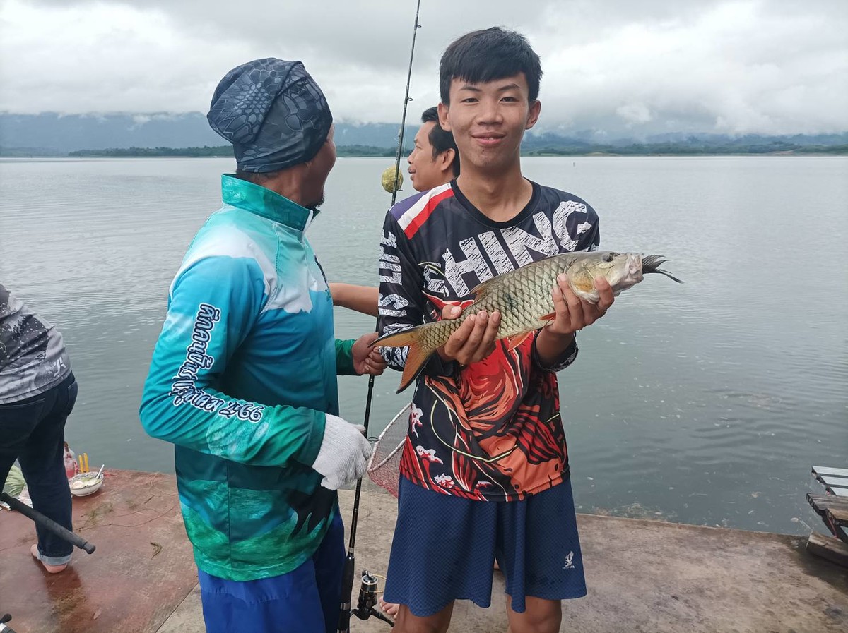 สังเกตุที่ปากครับยังมีหาง บัตเตอร์