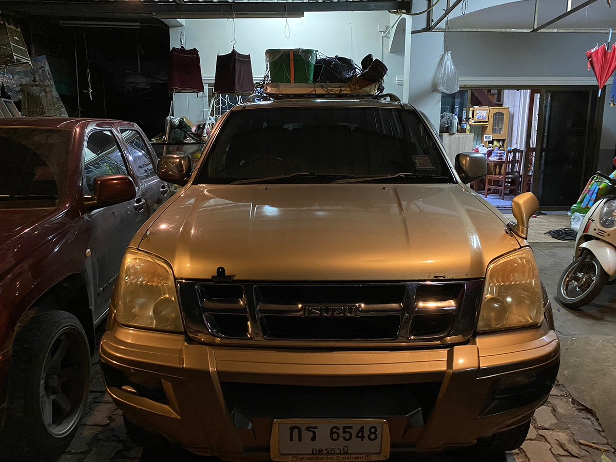  [b]หลายร้อยกิโลอยู่ครับน่าจะ750โล[/b] [i]ท