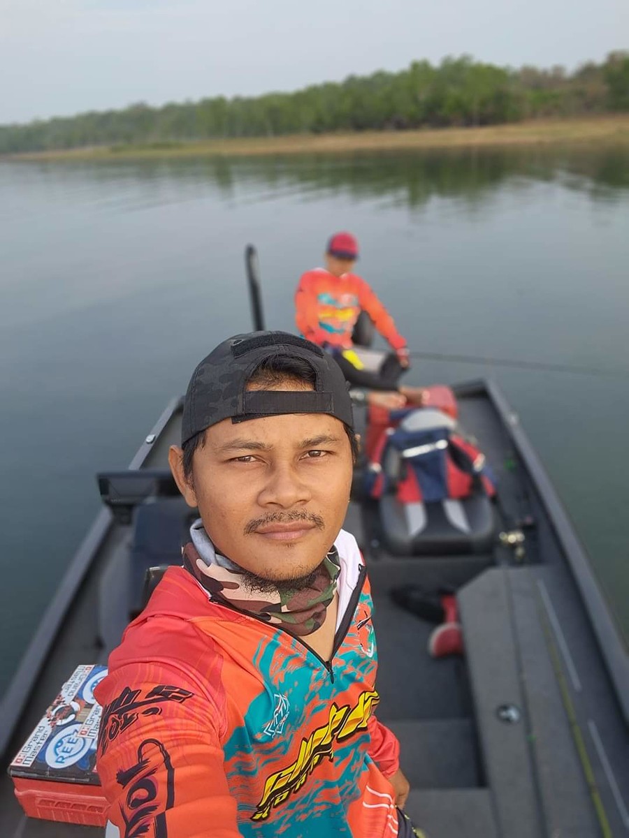 วันนี้ผมลงเรือกับพี่เหี่ยว Club12