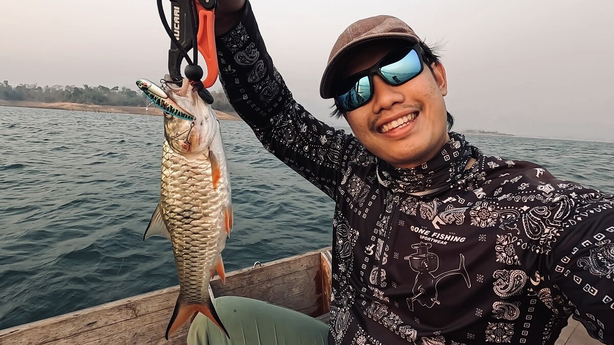 กระสูบรังของผมไซส์ยังเล็กอยู่ ปล่อยไปครับตัวนี้ 
