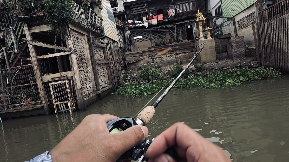 ปึ้กกก โดนจนได้ครับ แต่น้ำหนักมันเ�