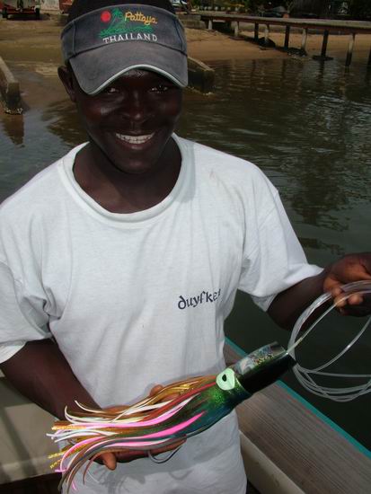 เหยื่อที่ใช้ Marlin 14" ผลิตในภูเก็ต จากร