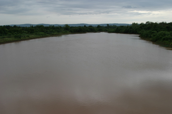 นี่คือสภาพด้านเหนือเขื่อน ต้นน้ำมา
