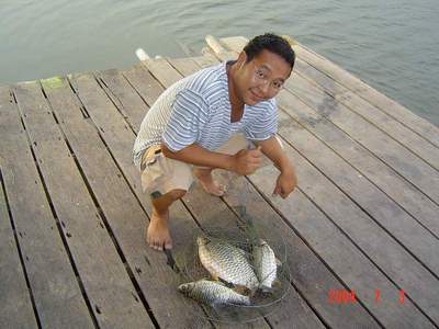 ครั้งแรกที่เรือนแพ