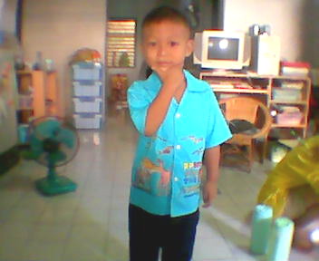 มือใหม่3 ขวบกว่าๆ