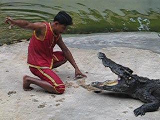 วิธีปลดเบ็ดด้วยมือ คับ